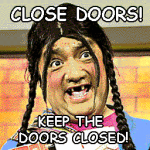 La Paisana Close the Door Meme
